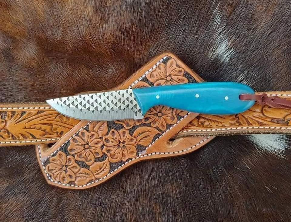 Handcrafted Western Belt Knife with Leather Sheath – Year-Round Outdoor Companion
