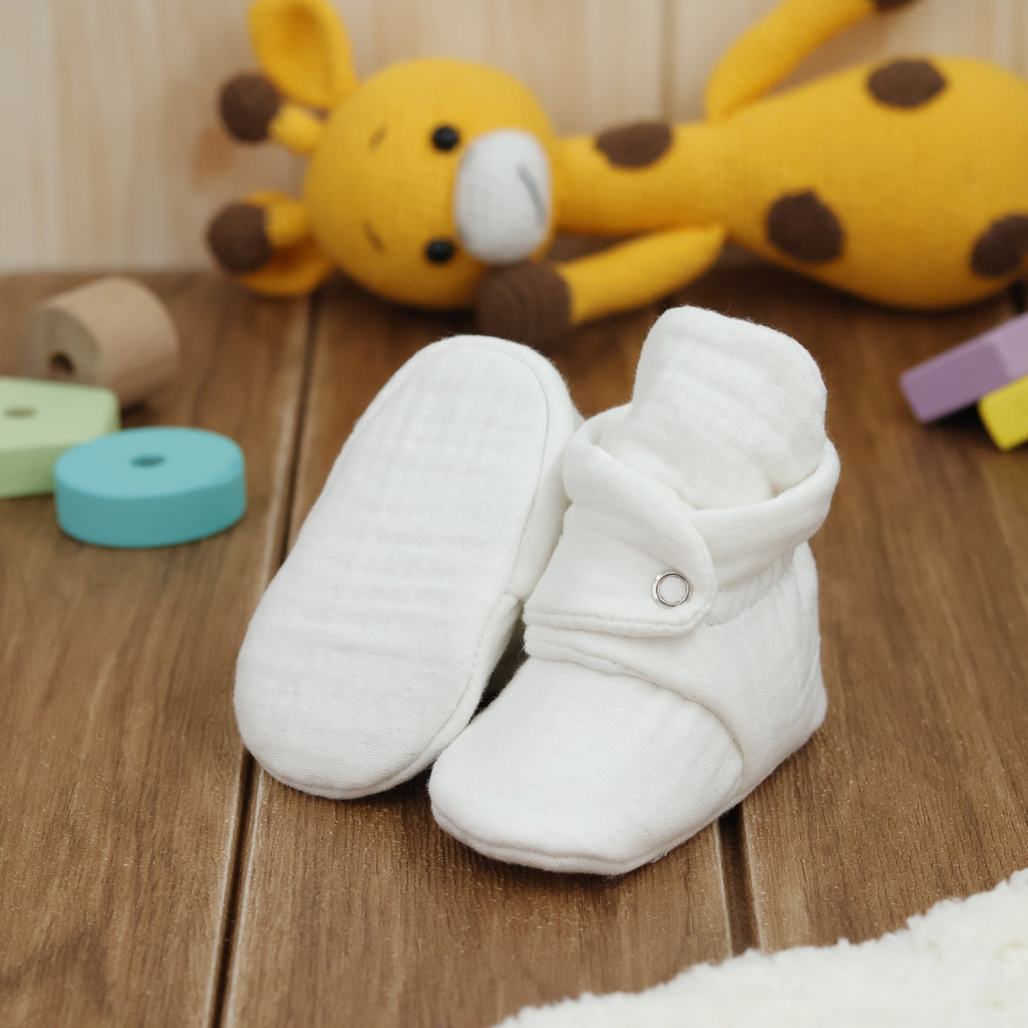 Muslin Stay On Baby Booties Cream