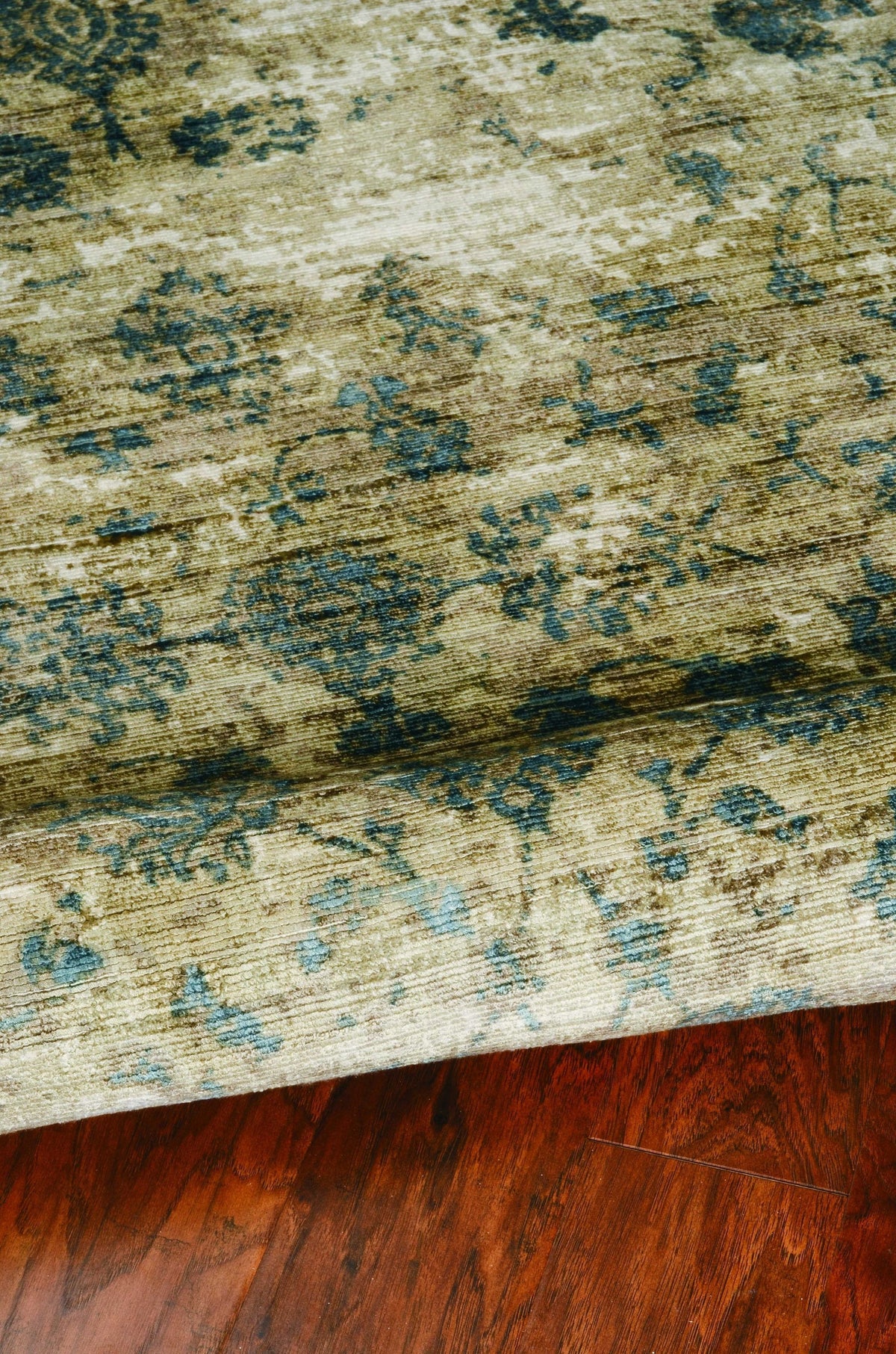8inchesx10inches Sand Blue Hand Loomed Traditional Floral Indoor Area