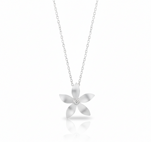 Elora Necklace