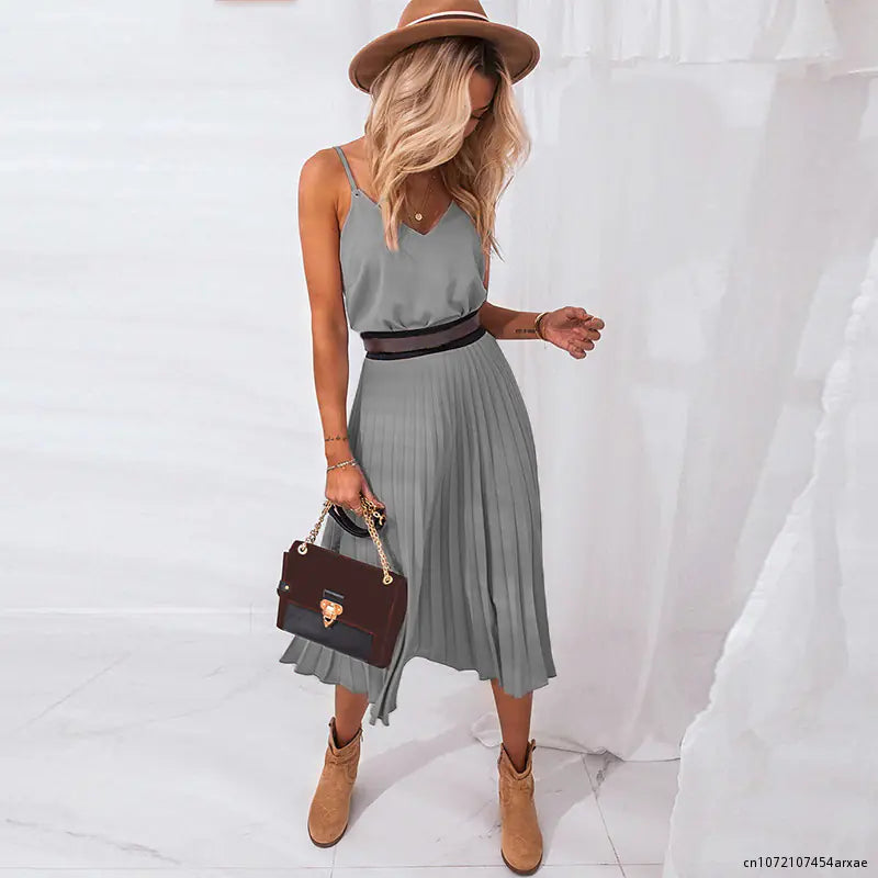 Vintage Summer Strap Pleated V-Neck Midi Dress