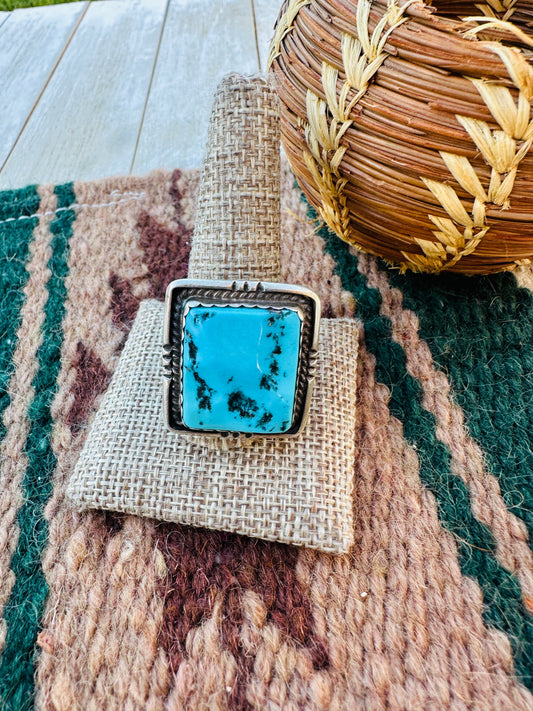 Old Pawn Handcrafted Turquoise & Sterling Silver Ring Size 14.25