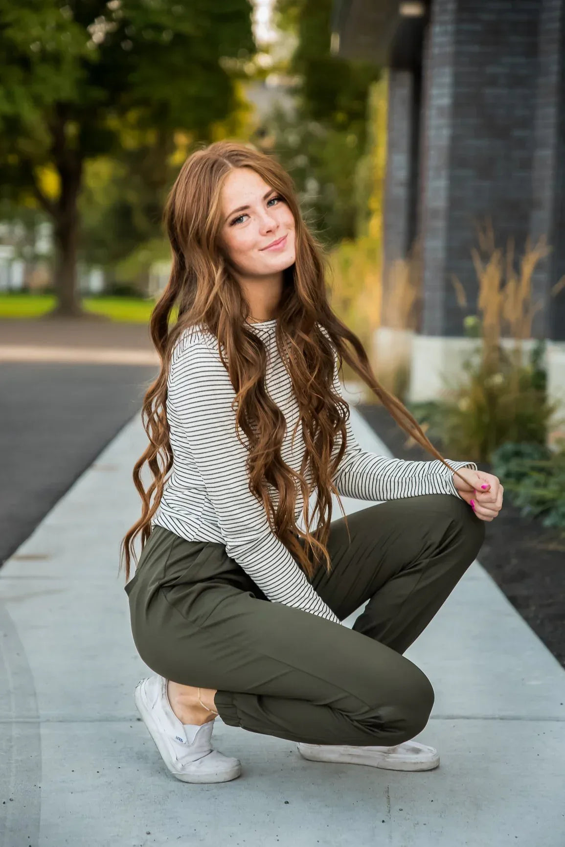 DT Magic Mid-weight Joggers in Moss Green - Trustymall