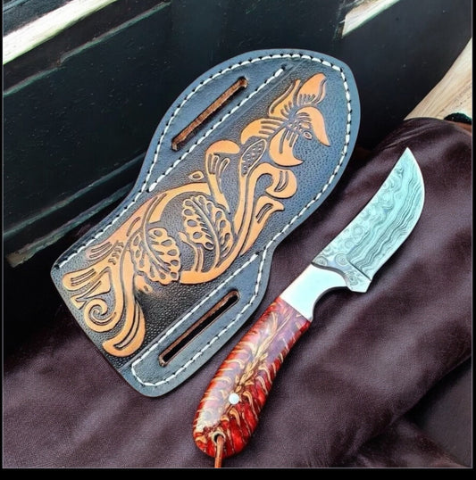 Handcrafted Damascus Steel Western Belt Knife – 7.5" Red Pine Cone Handle with Leather Case