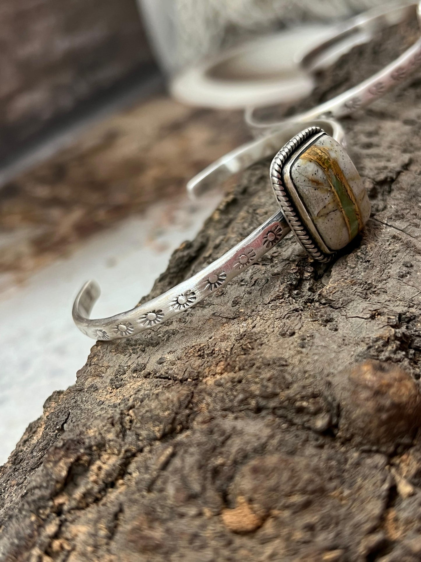 Handmade Sterling Silver Royston Ribbon Turquoise Bracelet with Signed Nizhoni