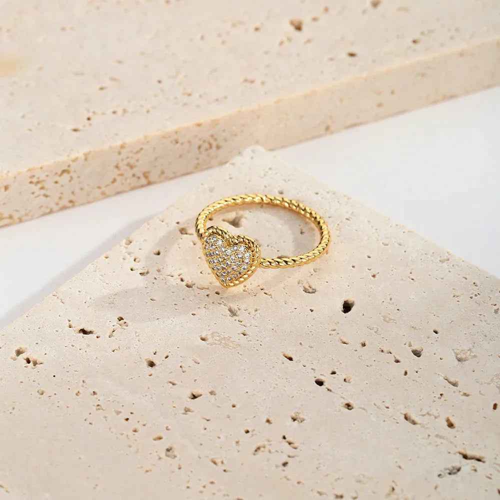 French Retro Love Ring Simple Texture Light Luxury Diamond Love Ring