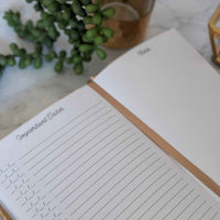 A Five Year Journal Written One Line A Day (Navy Floral)