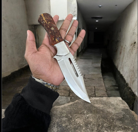 Premium J2 Steel Hunting Knife with Pain Cone Handle & Leather Belt Loop Case