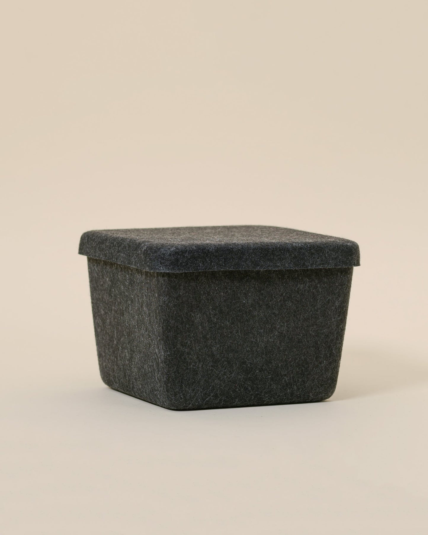 The Sculpted Bin - Petite with Lid