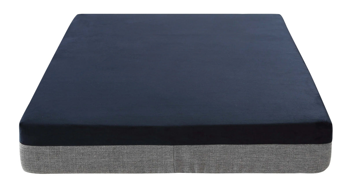 Close-up of thick 15cm memory foam layer with soft Sherpa wool lining inside dog bed.