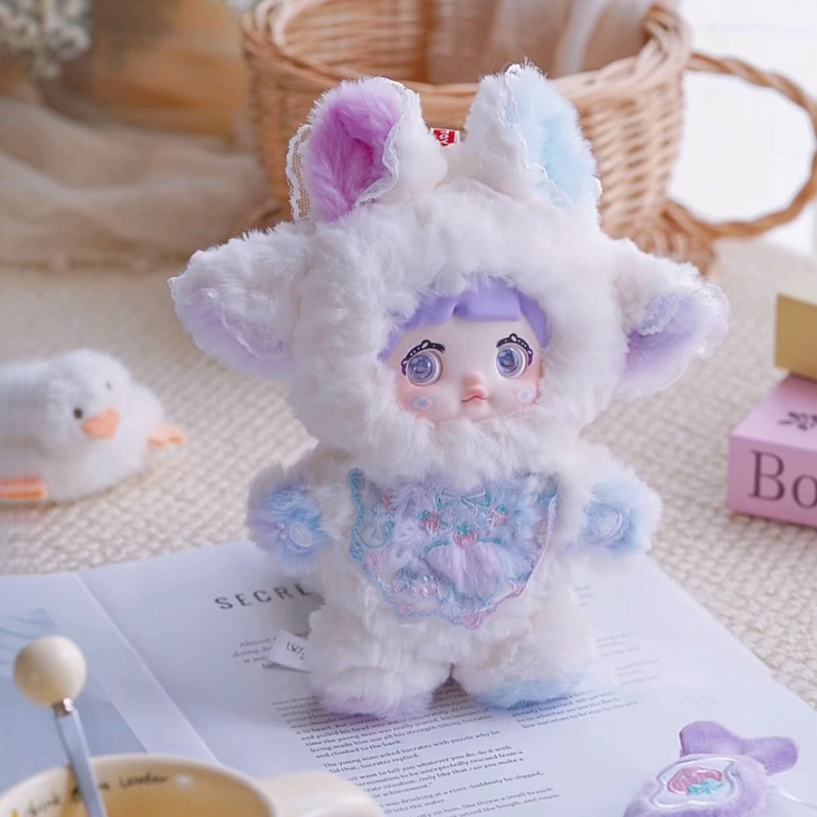 Nommi V3 Mystery Figure Toy 6 Styles