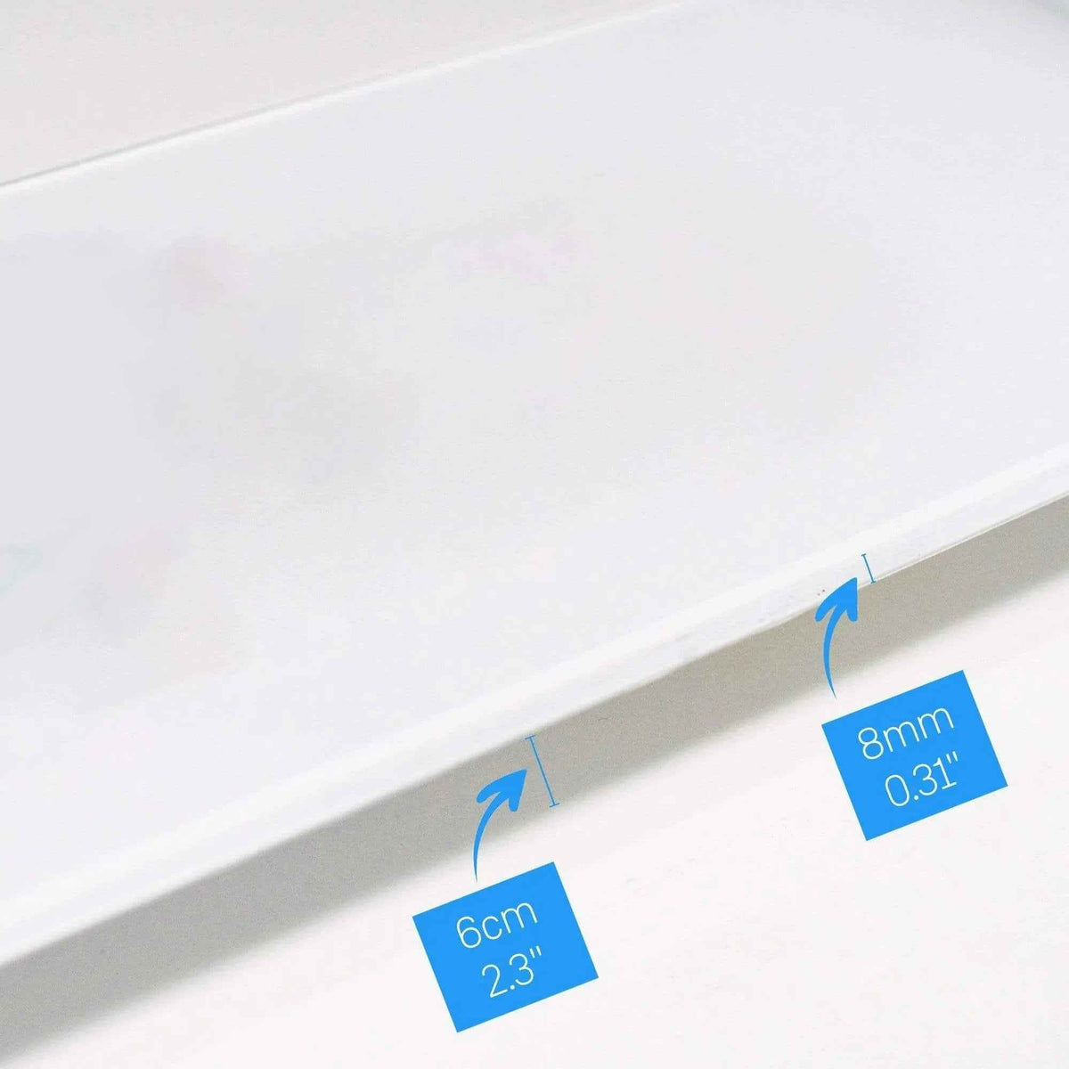 Diagram illustrating the width measurement of a skateboard deck.