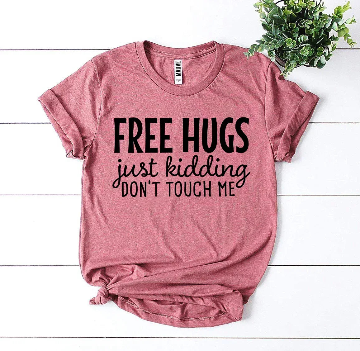 Free Hugs T-shirt - Trustymall