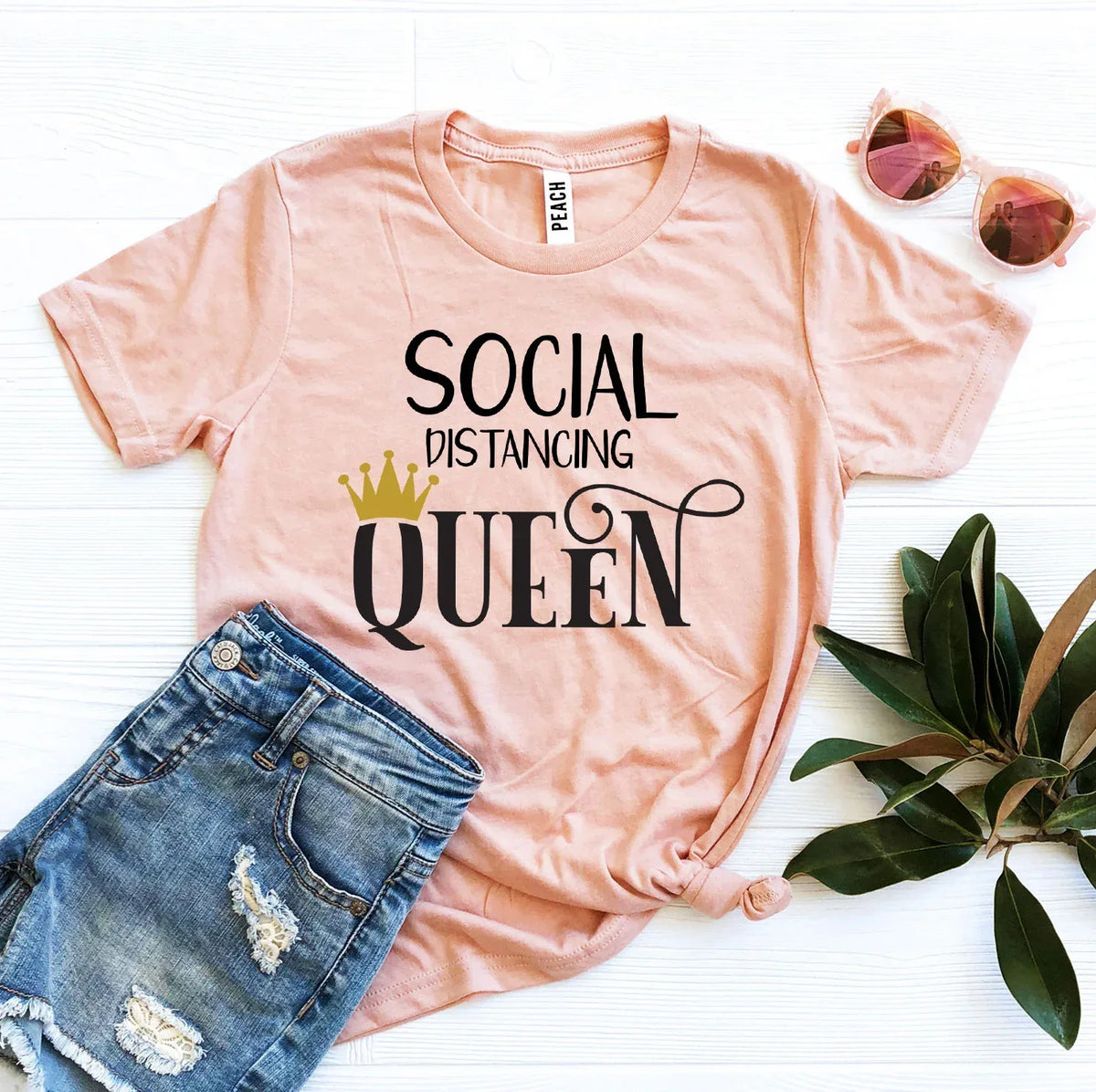 Social Distancing Queen T-shirt - Trustymall