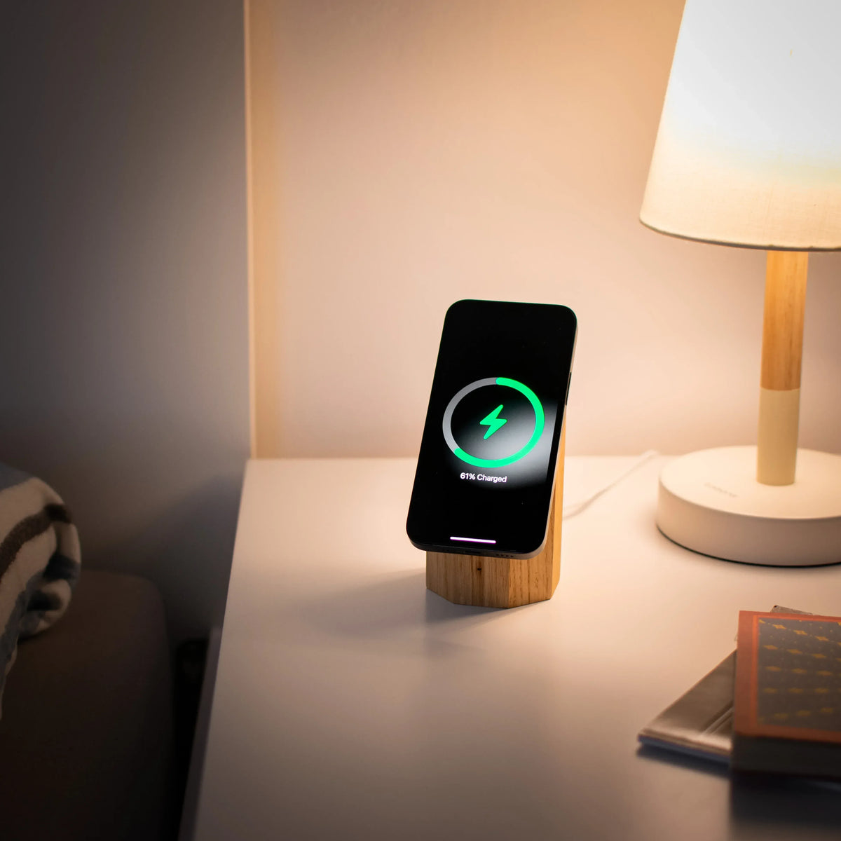 Wooden MagSafe Wireless Charger for iPhone, Android. Fast Qi2 25W - Trustymall