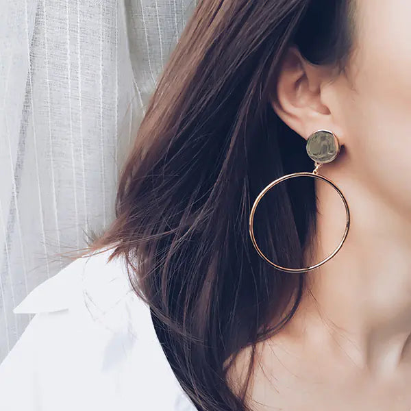 Simple Circle Earrings - Trendy and Versatile Design