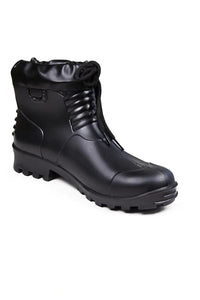 Black ankle safety boots with front laces designed for fire protection and industrial work, shown on a plain background.