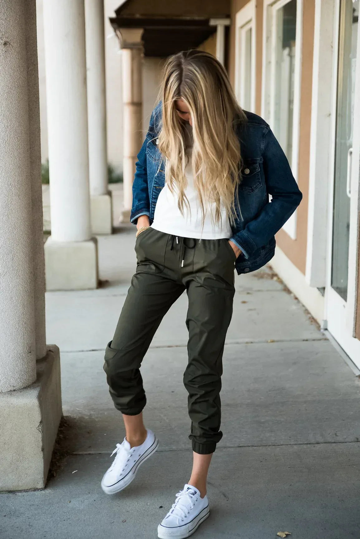 DT Magic Mid-weight Joggers in Moss Green - Trustymall