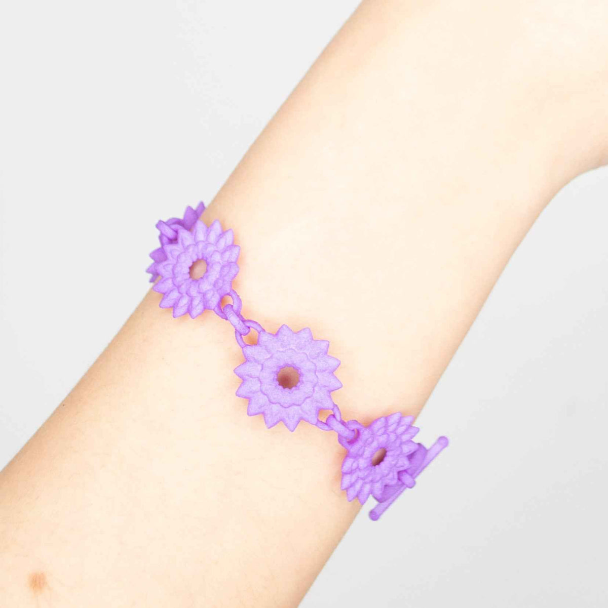 Flower Chain Bracelet - Dahlia